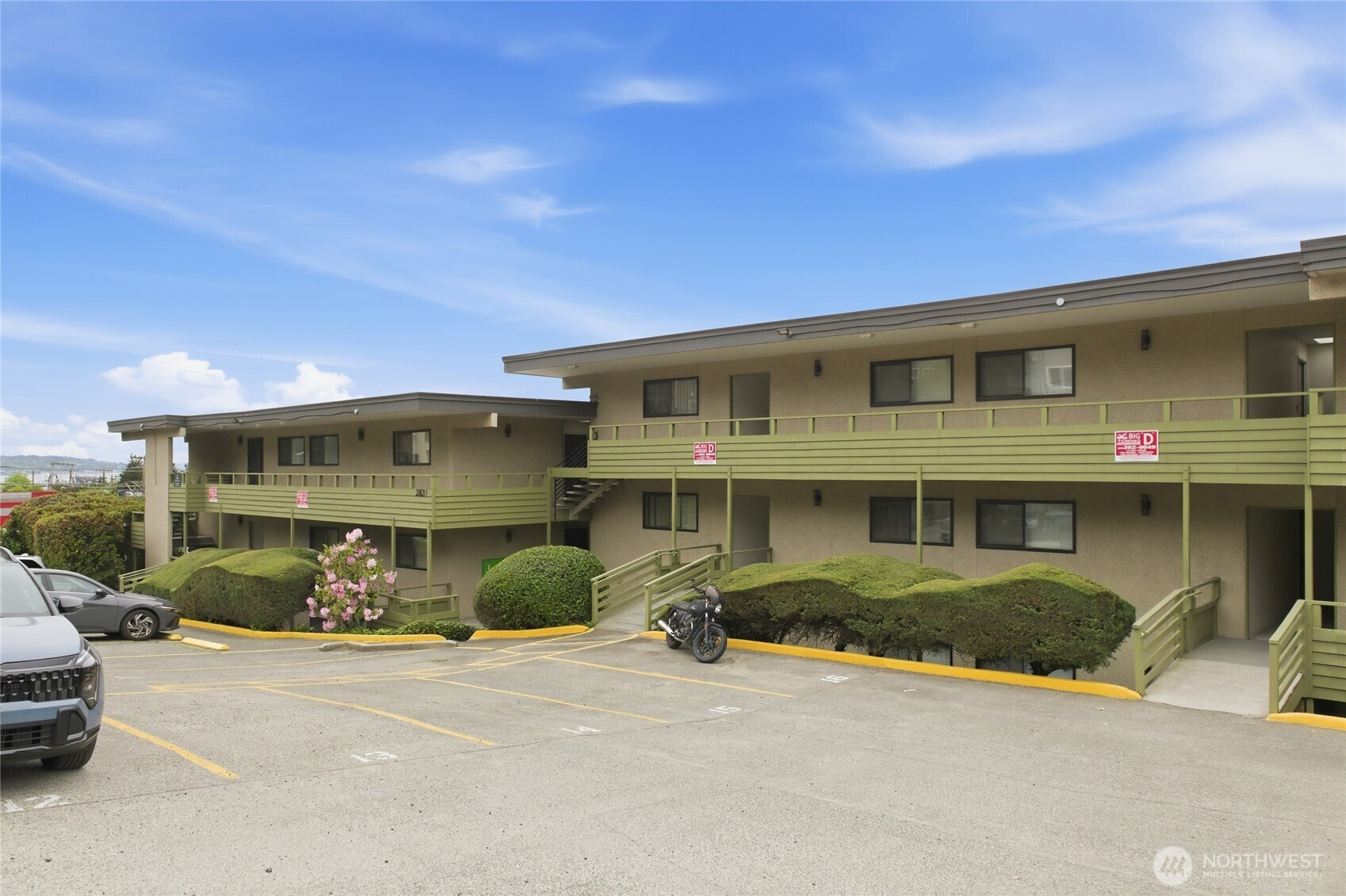2820 15th Avenue W, Seattle, WA 98119
