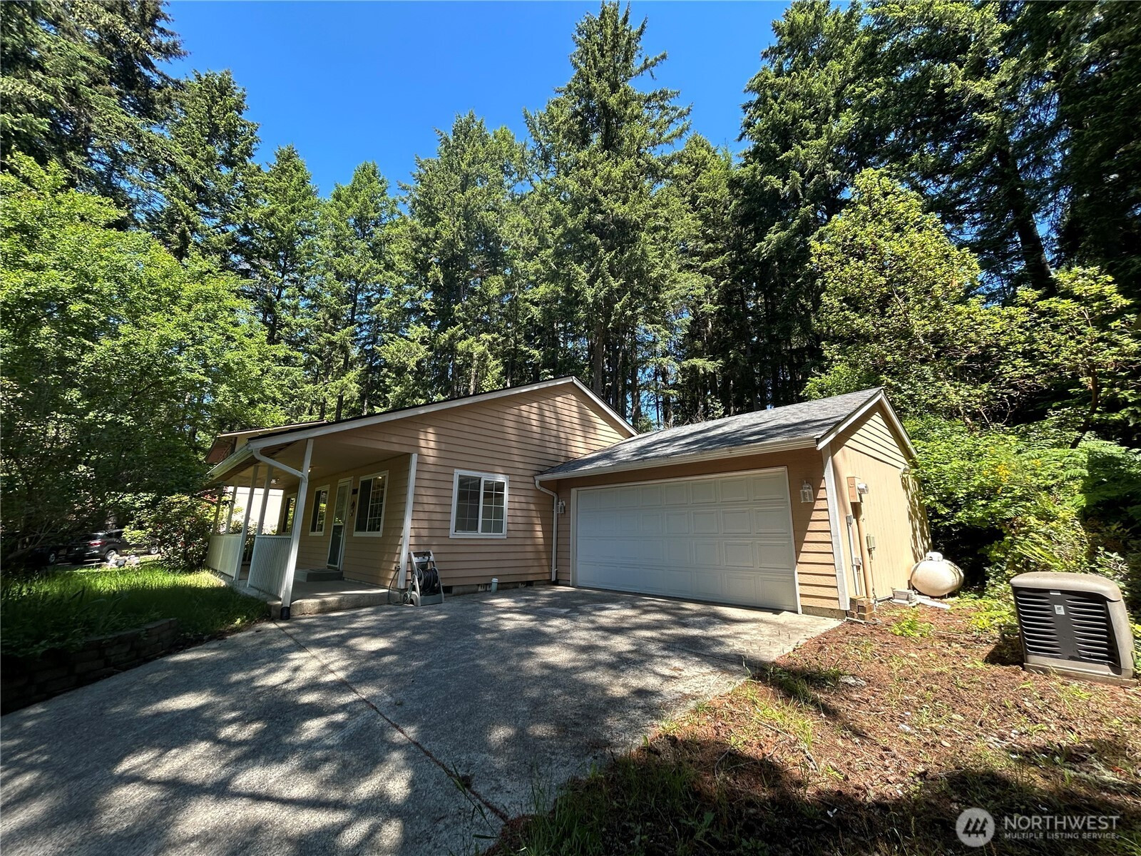 7808 Egret Drive SE, Olympia, WA 98513