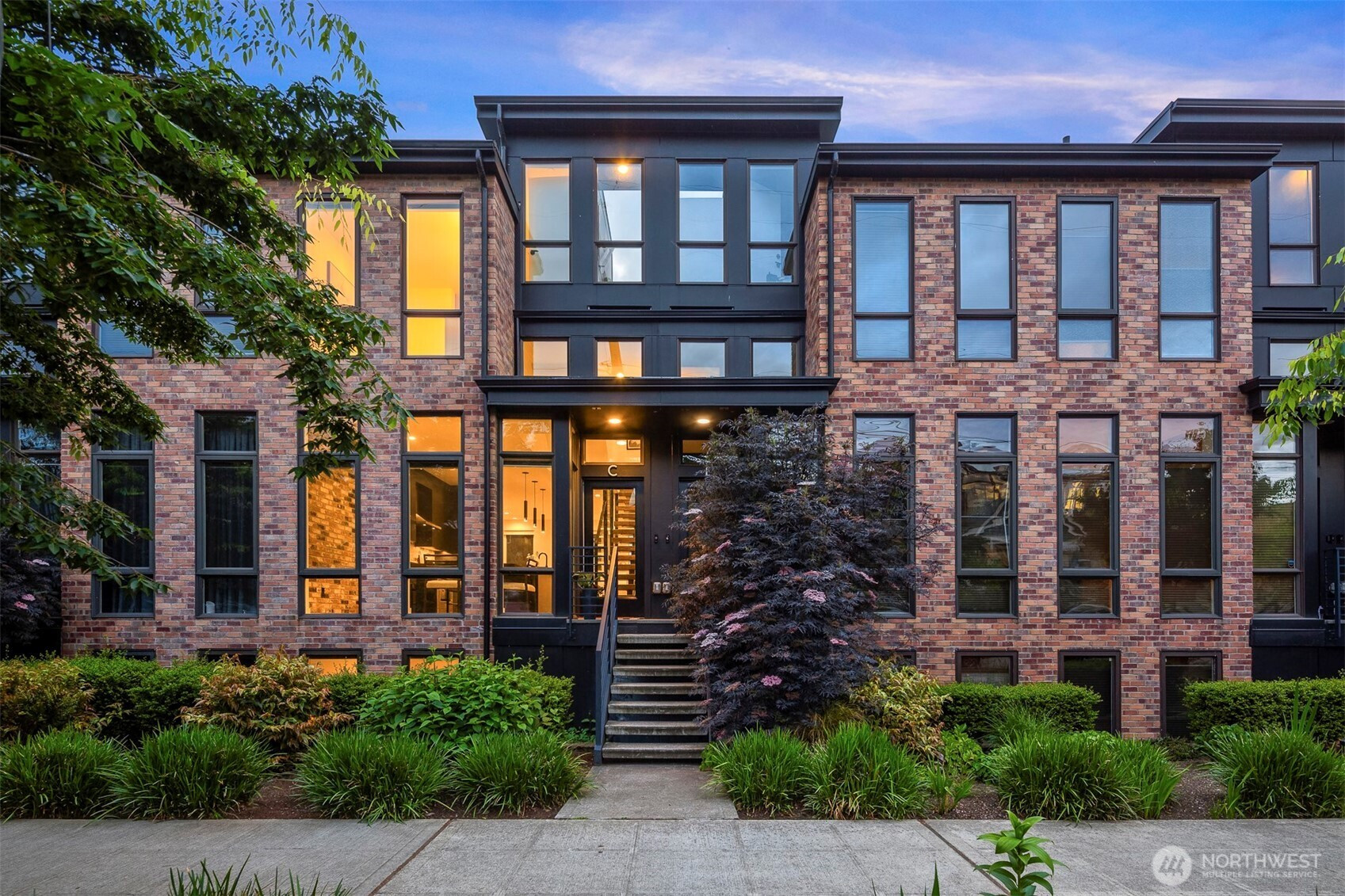2361 Minor Avenue E, Seattle, WA 98102