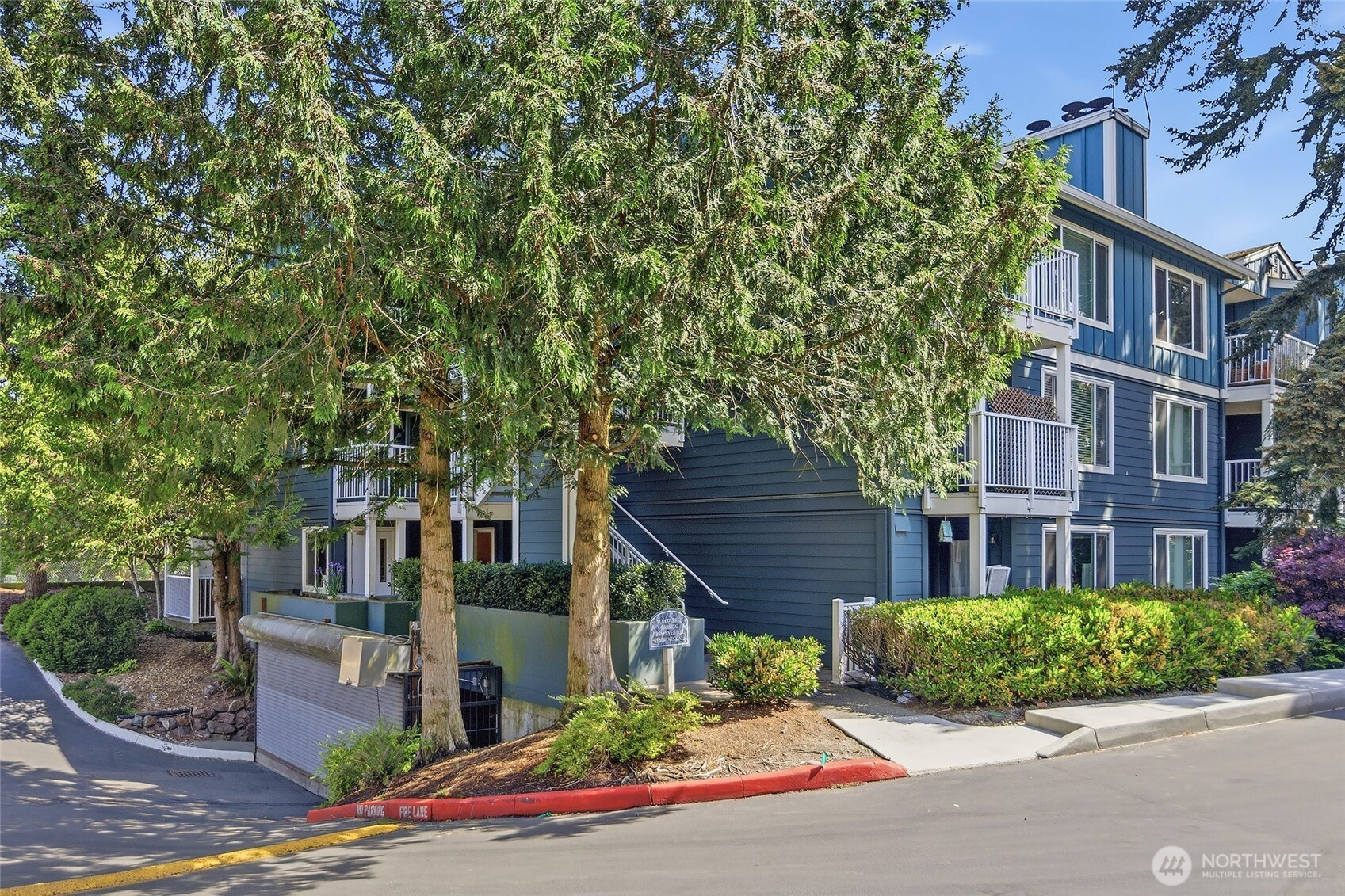 300 N 130th Street W, Seattle, WA 98133