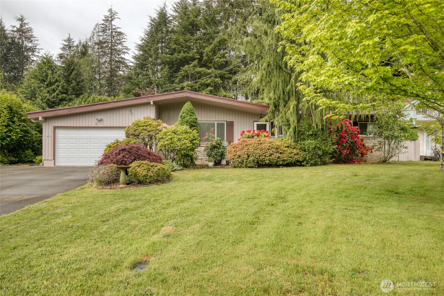 611 N 6th Street, Montesano, WA 98563