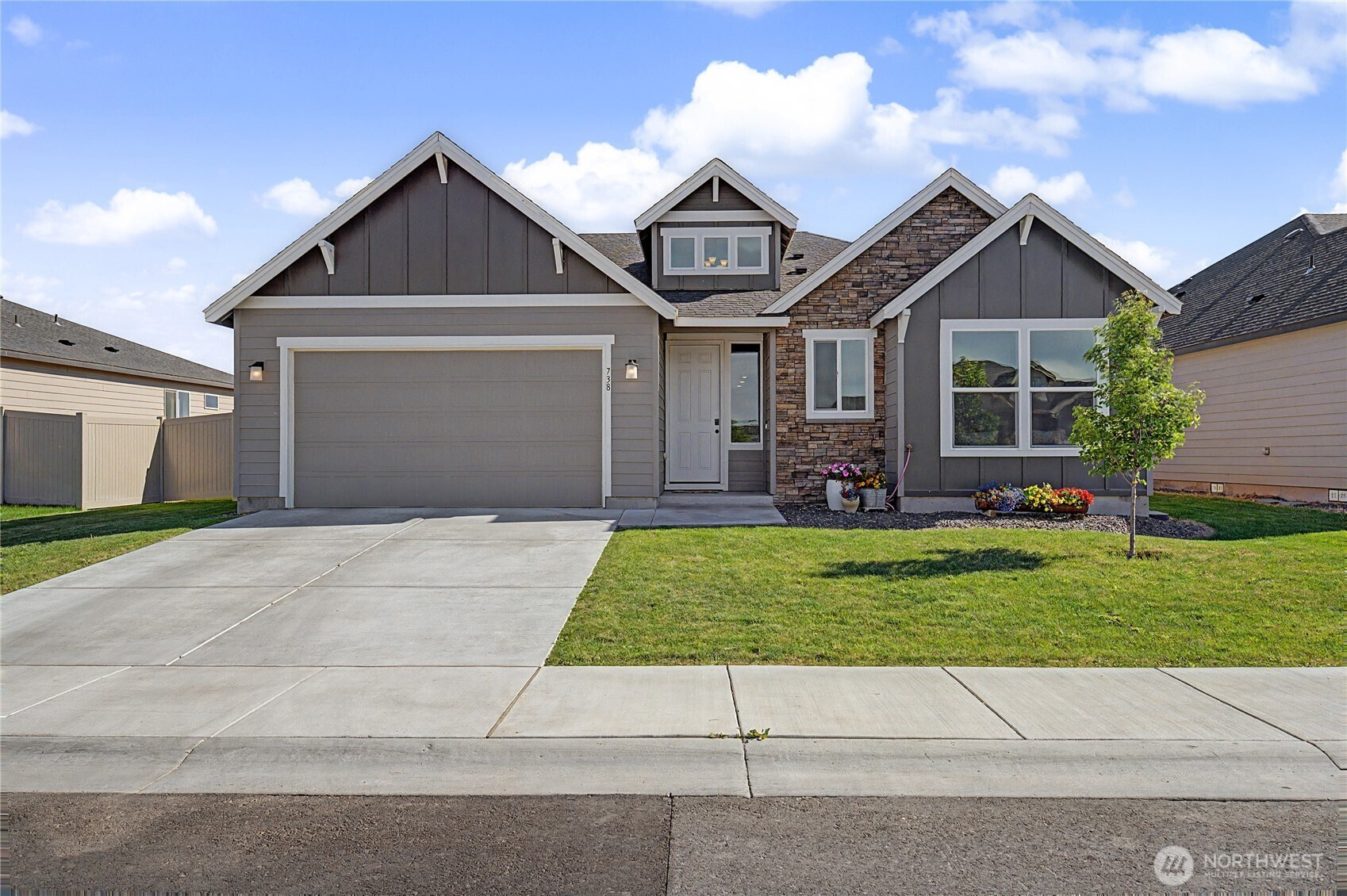 738 I Street NE, Quincy, WA 98848