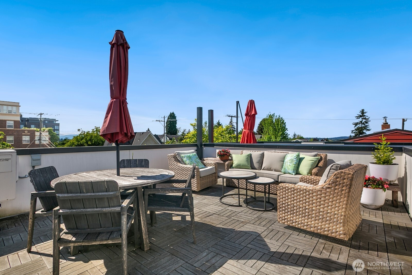 2127 2nd Avenue N, Seattle, WA 98109