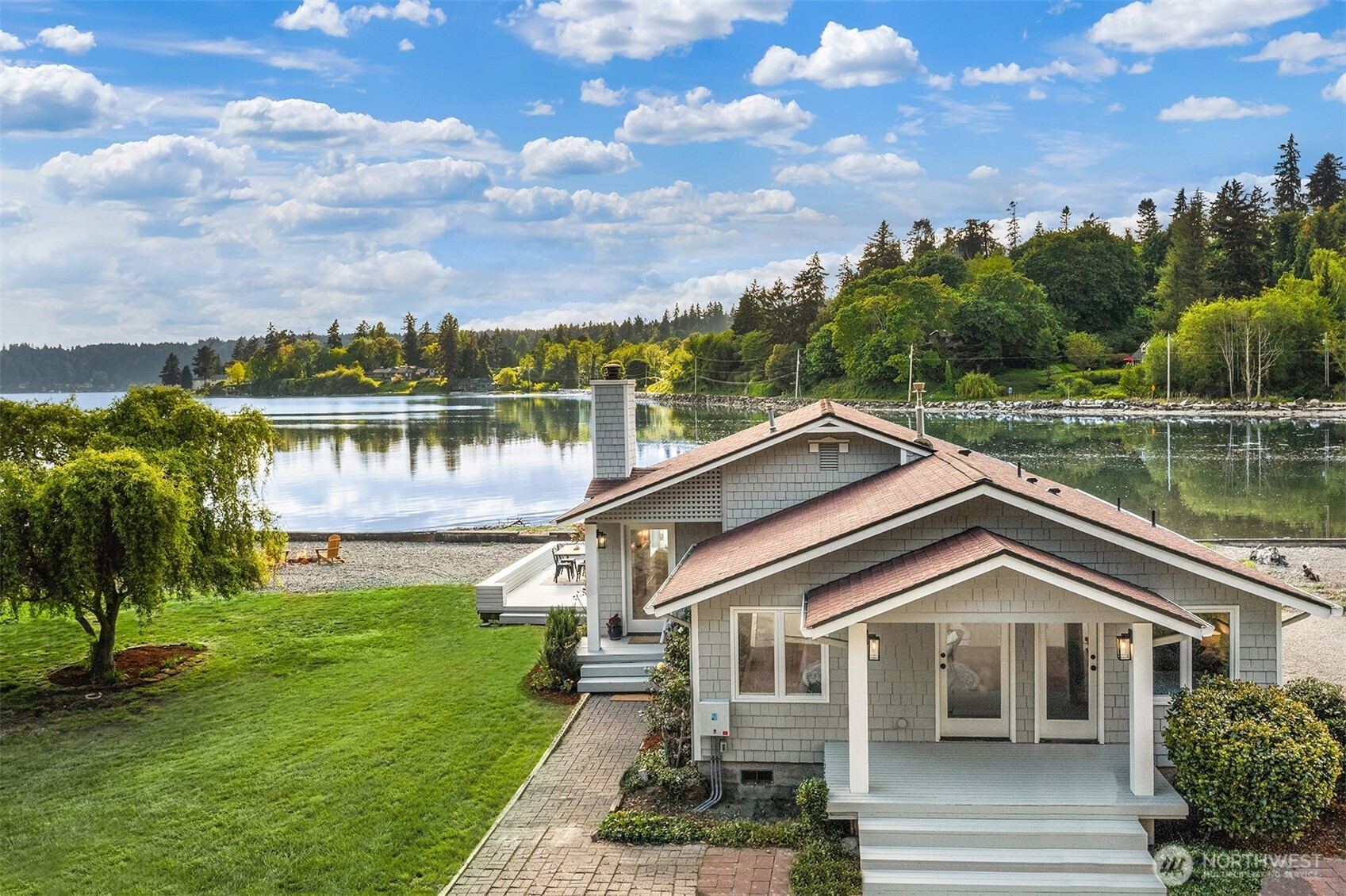 22123 Dockton Road SW, Vashon, WA 98070