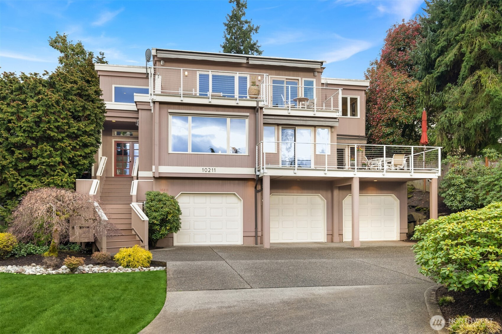 10211 NE 59th Street, Kirkland, WA 98033