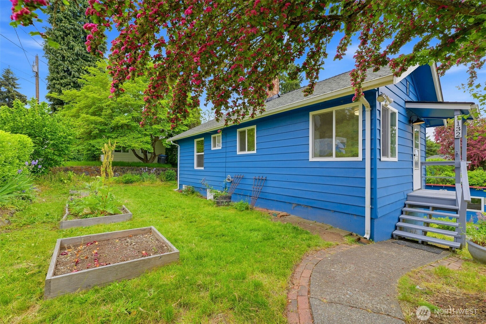 1132 Evans Avenue W, Bremerton, WA 98312