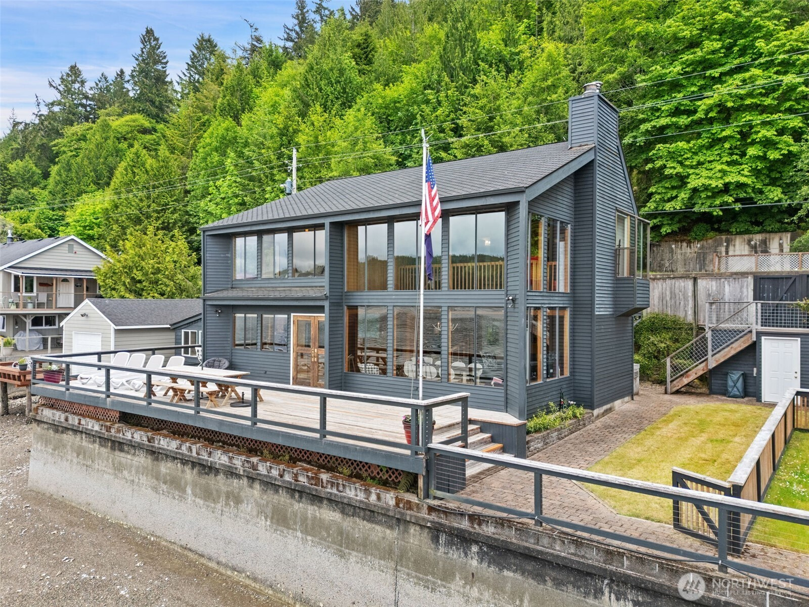 7991 E State Route 106, Union, WA 98592