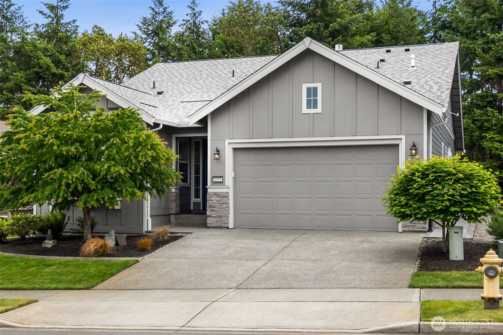 8555 Vashon Drive NE, Lacey, WA 98516