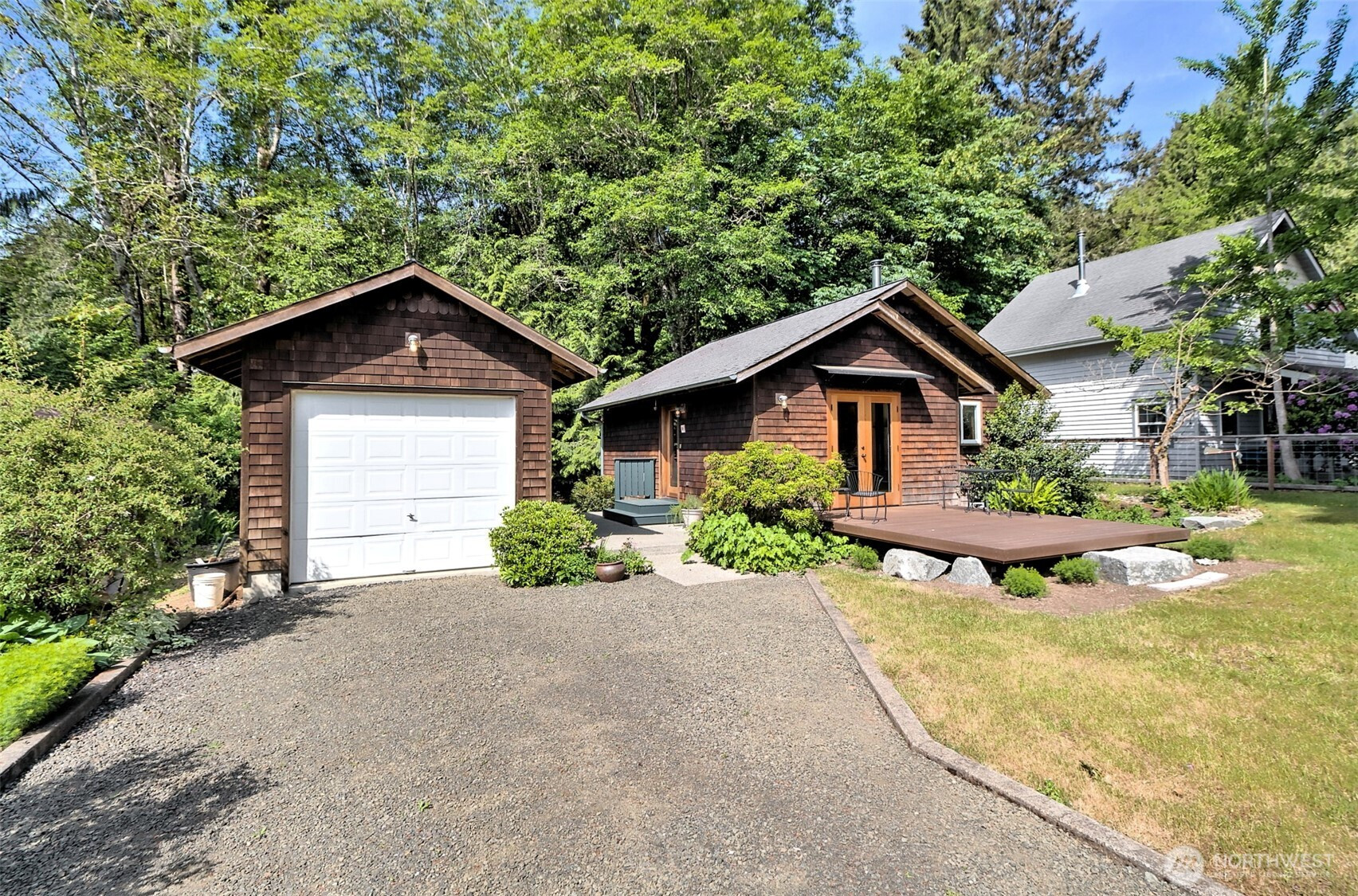 31 NE Spar Tree Drive, Tahuya, WA 98588