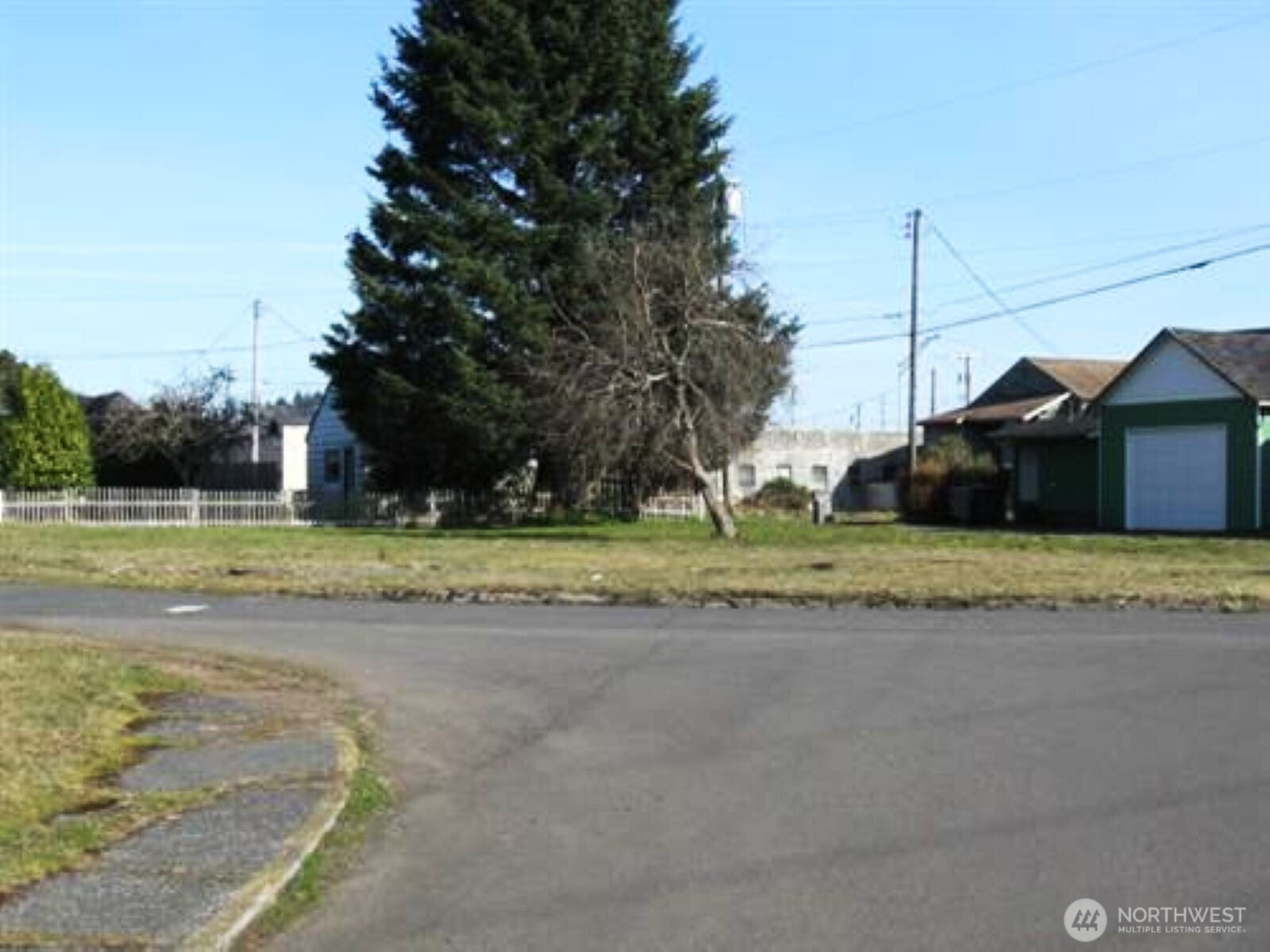 418 N Division Street, Aberdeen, WA 98520