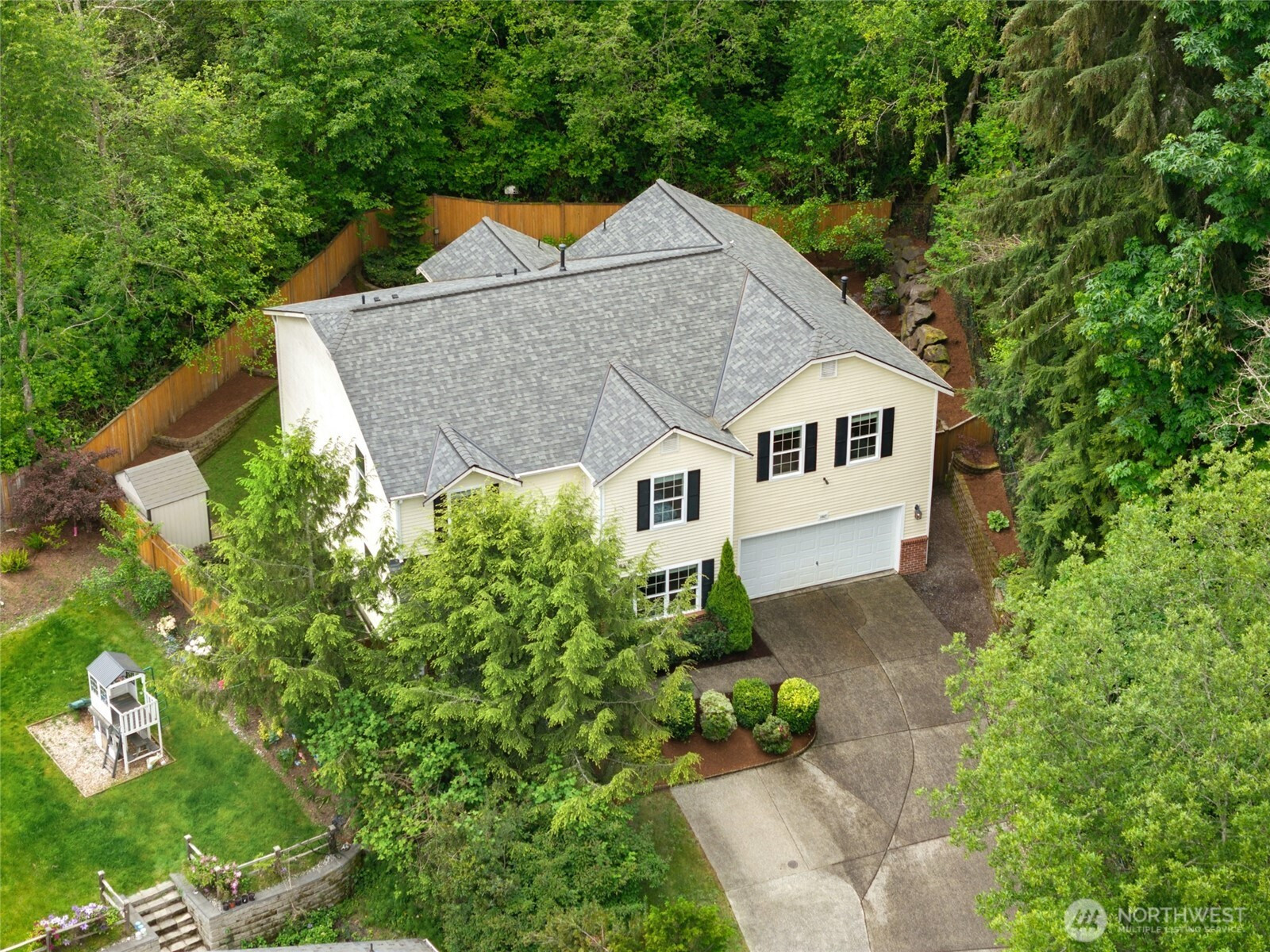 11827 56th Avenue SE, Everett, WA 98208