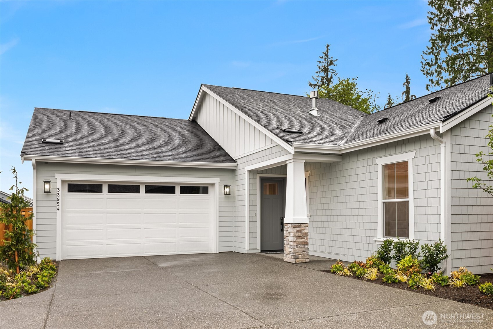 33954 Buckeye Avenue SE, Black Diamond, WA 98010