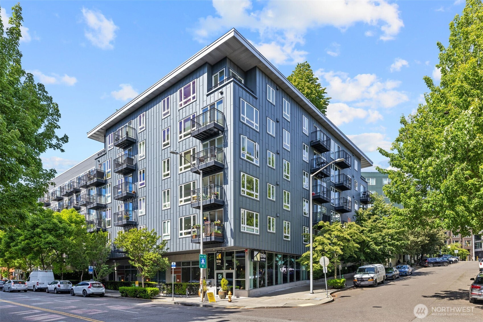 3104 Western Avenue, Seattle, WA 98121