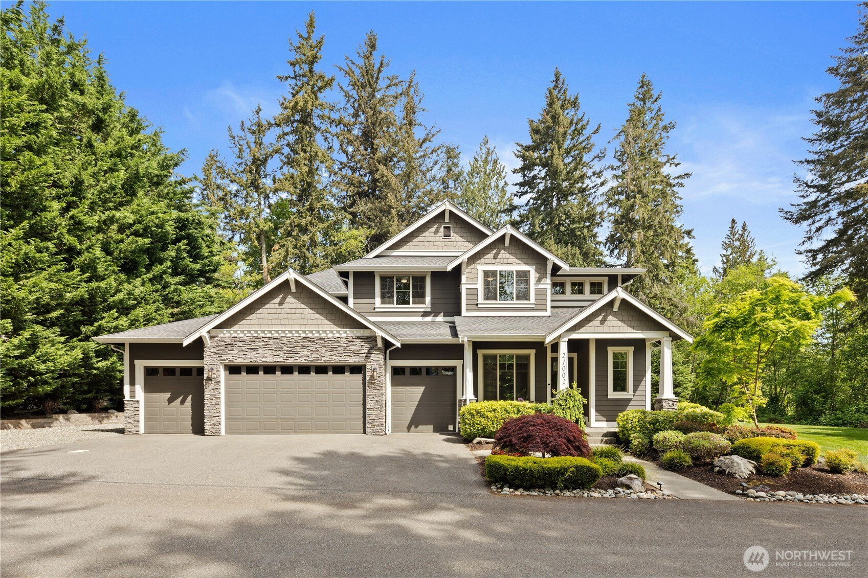 21002 SE 216th Way, Maple Valley, WA 98038