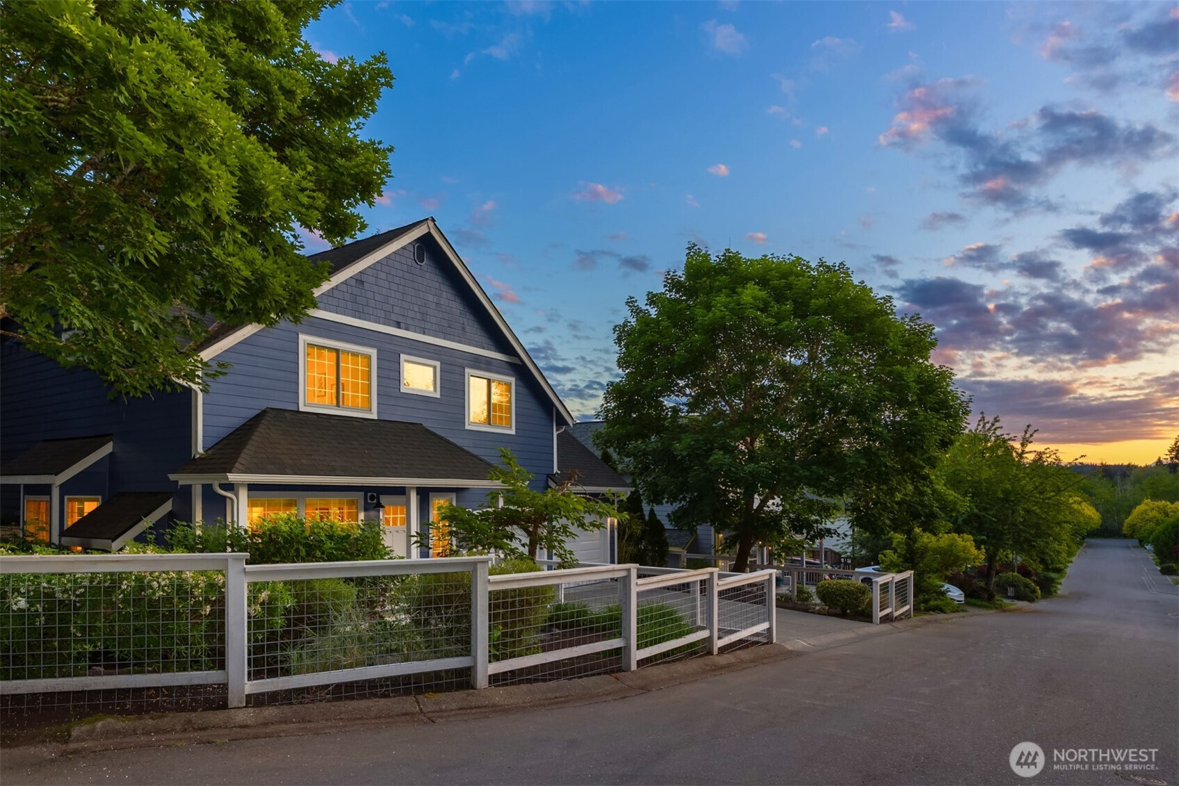 705 Moji Lane NW, Bainbridge Island, WA 98110