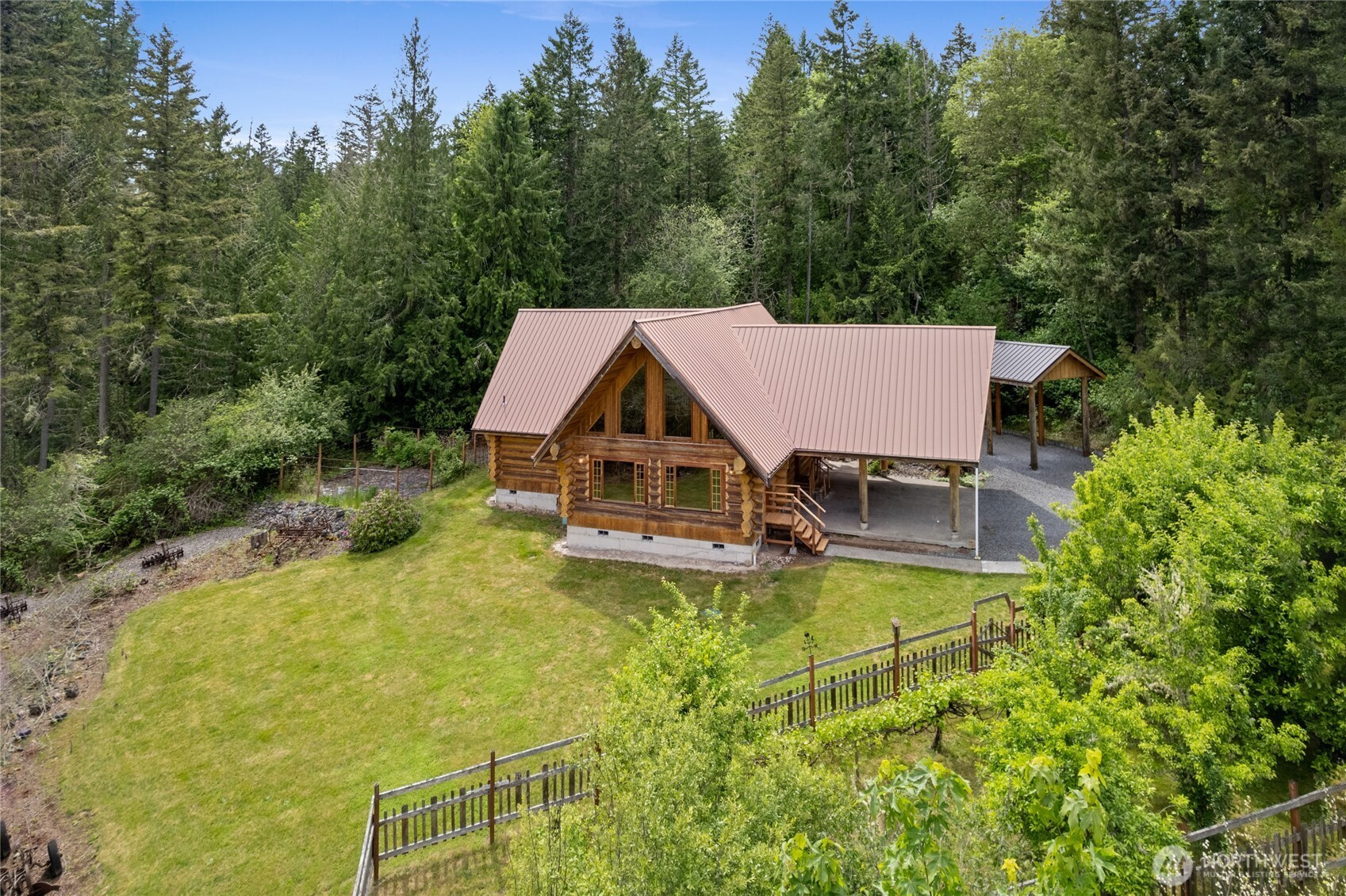 42323 22nd Avenue E, Eatonville, WA 98328