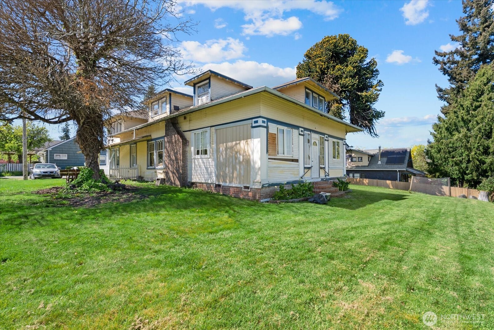 3732 Rockefeller Avenue, Everett, WA 98201