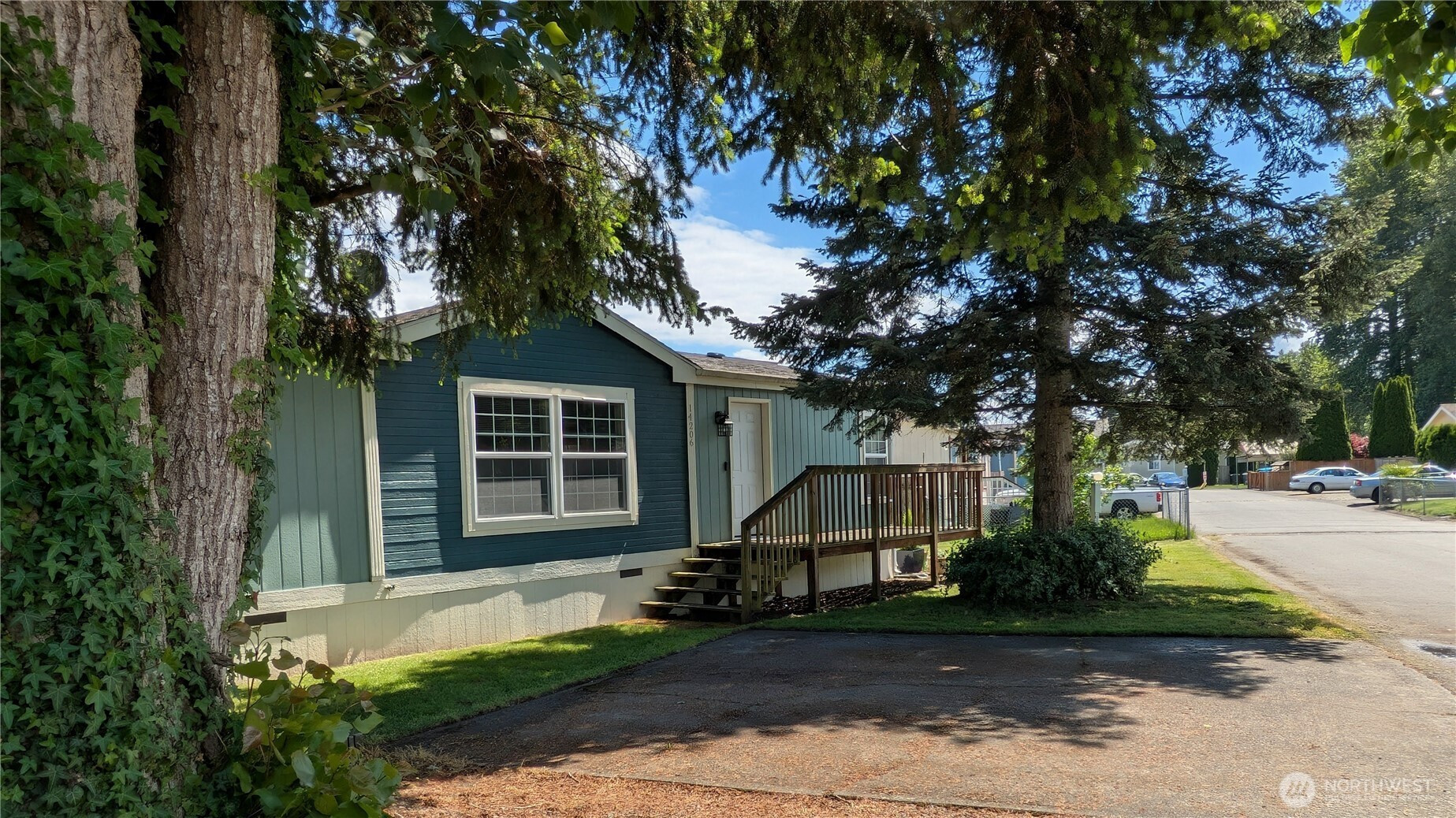 14206 124th Street Ct E, Puyallup, WA 98374