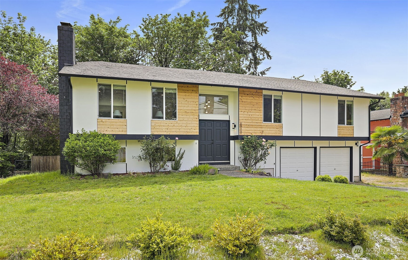 6900 131st Avenue SE, Bellevue, WA 98006