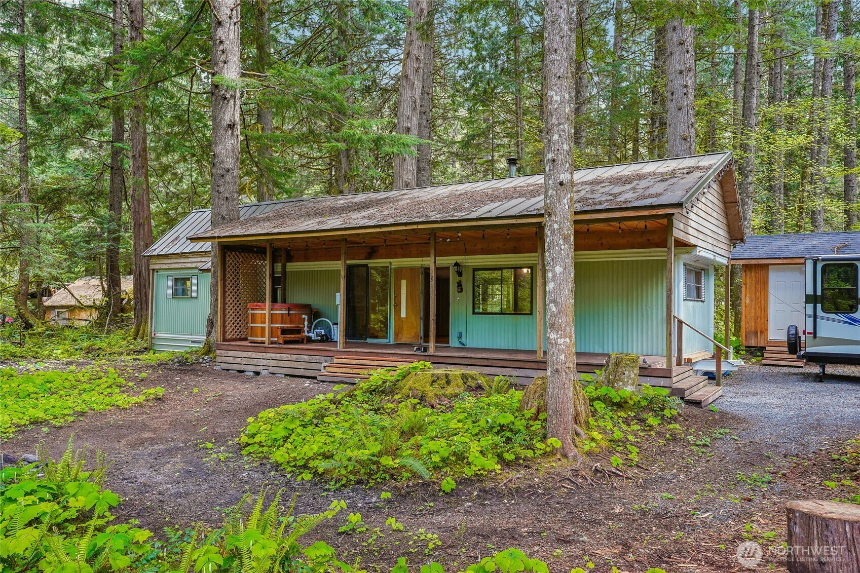 56620 381st Avenue Ct E, Ashford, WA 98304