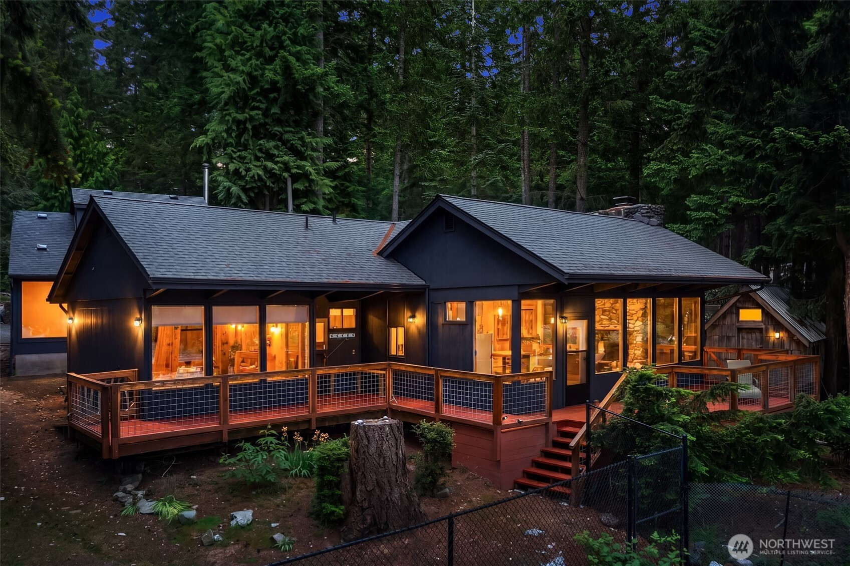 5415 Crescent Beach Road NW, Vaughn, WA 98394