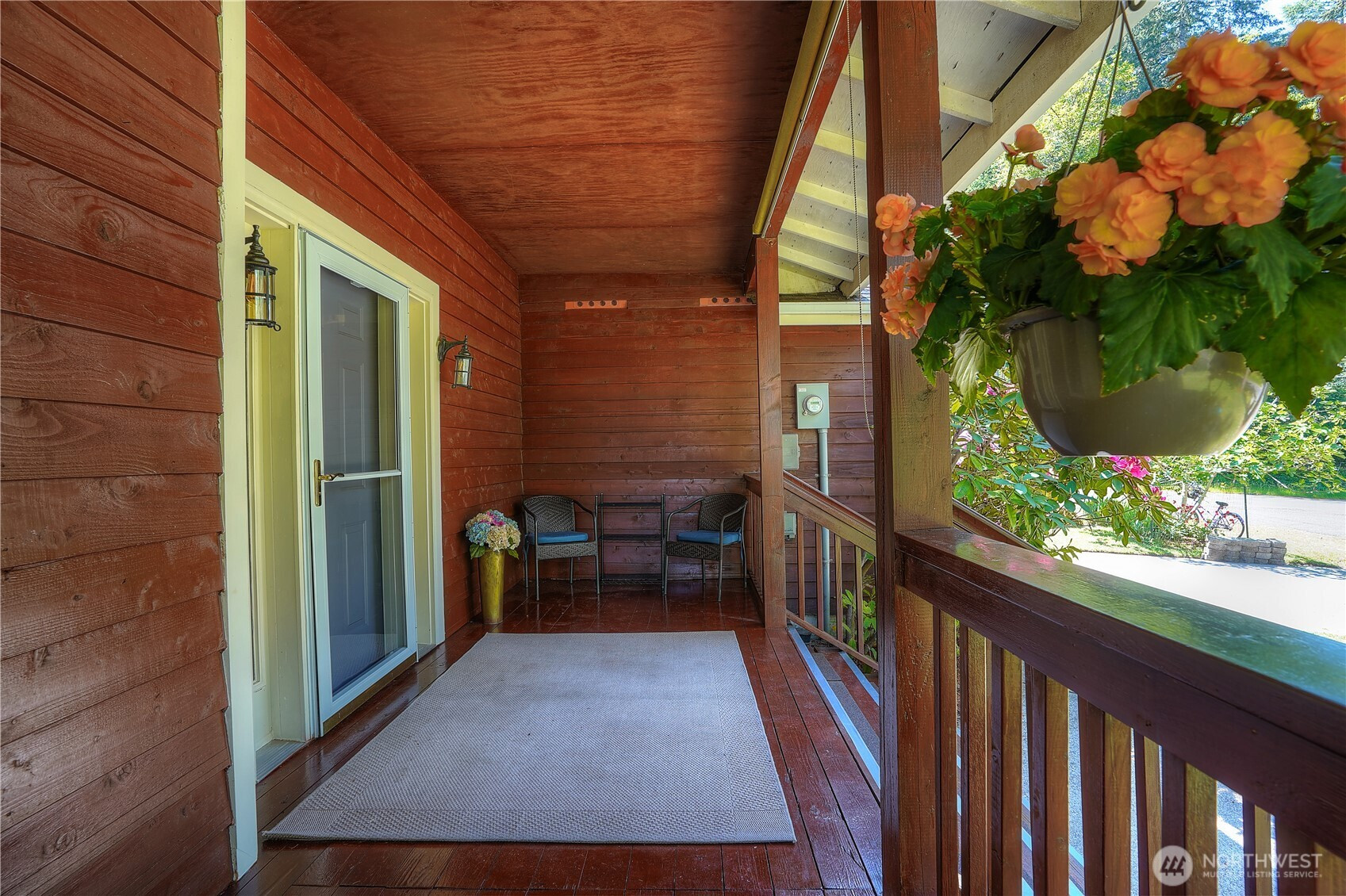 10717 Suncrest Drive, Anderson Island, WA 98303