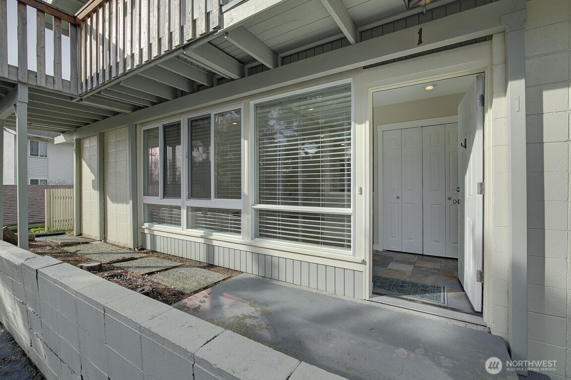 9840 NE 116th Street, Kirkland, WA 98034