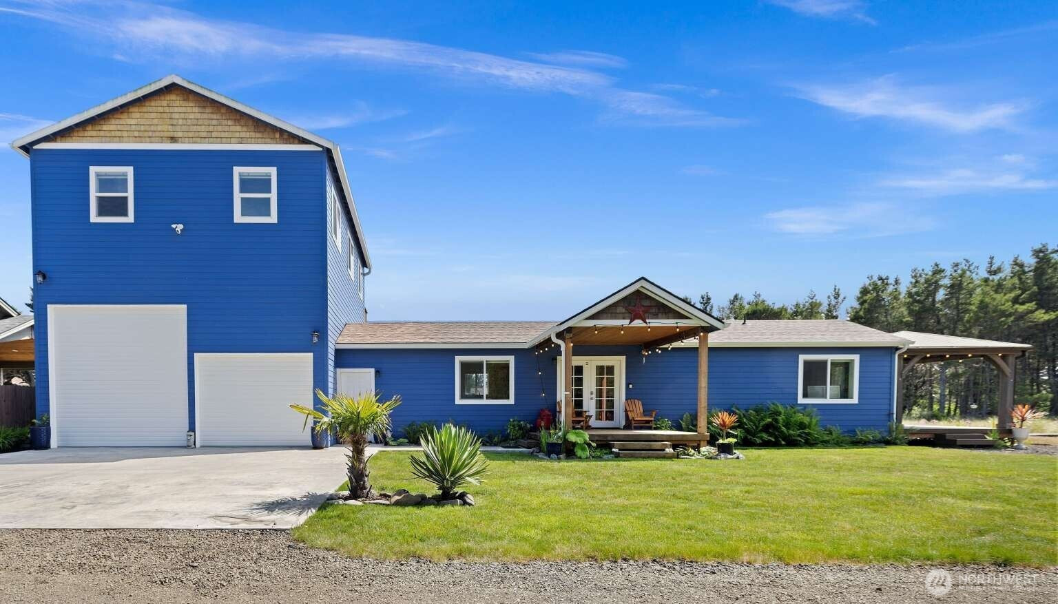 205 9th Street NW, Long Beach, WA 98631