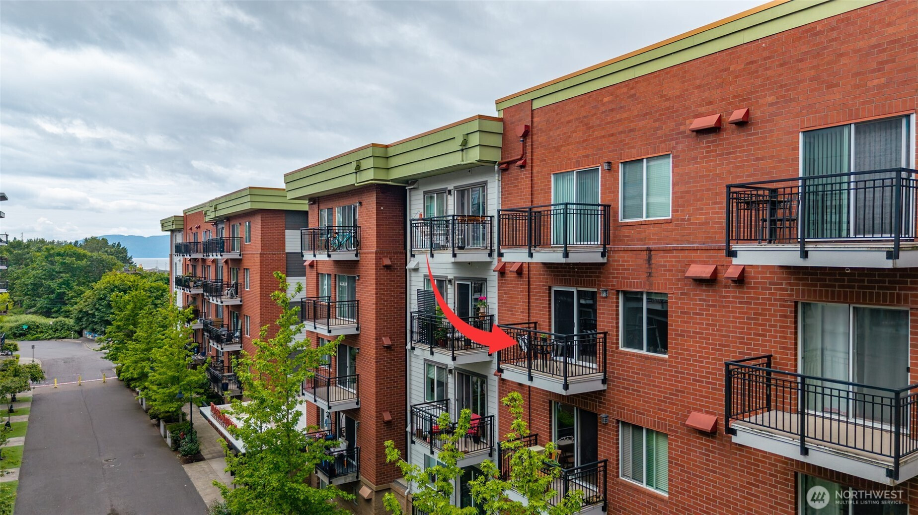 1015 Railroad Avenue, Bellingham, WA 98225