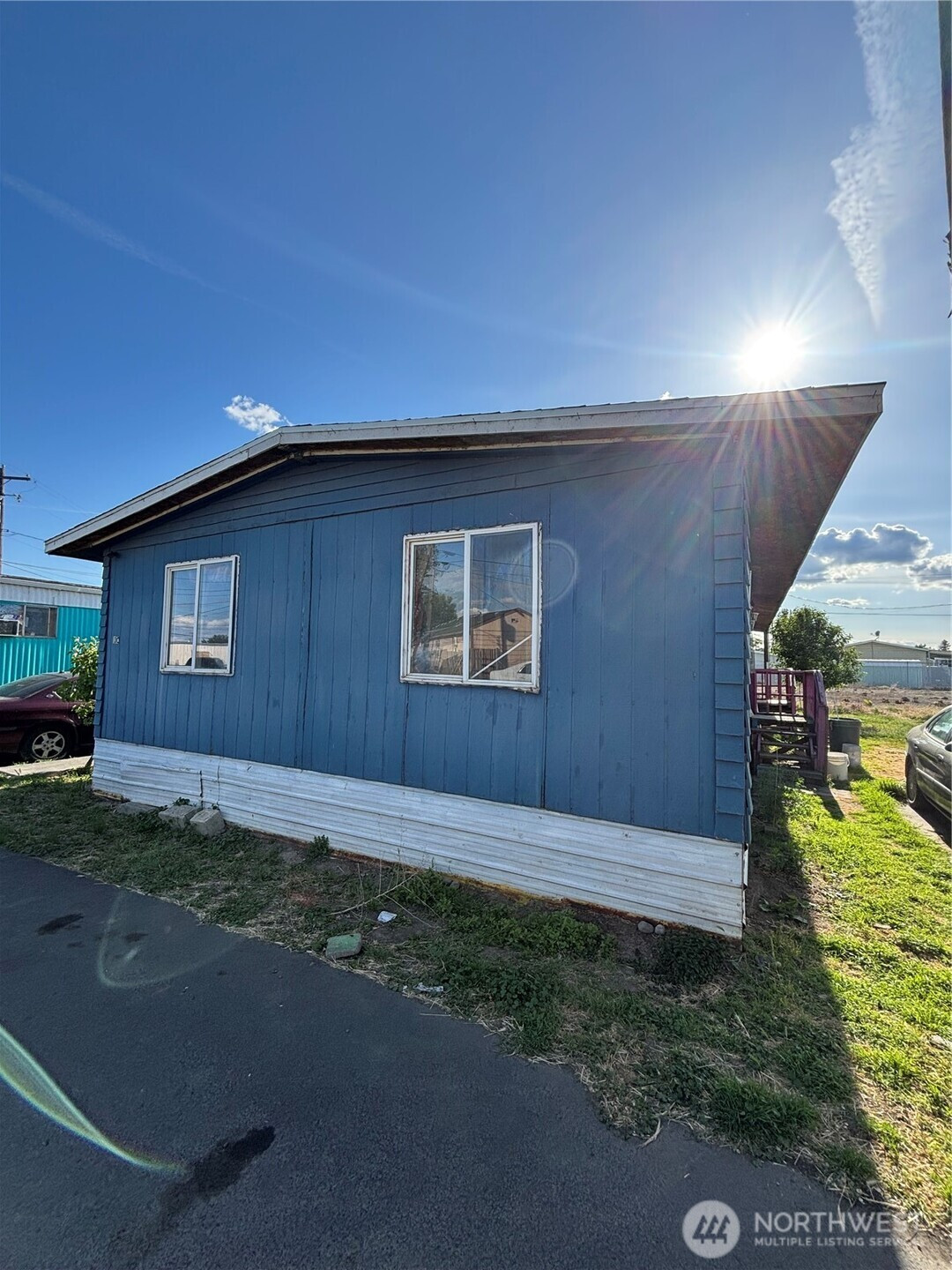 2022 W broadway Avenue, Moses Lake, WA 98837