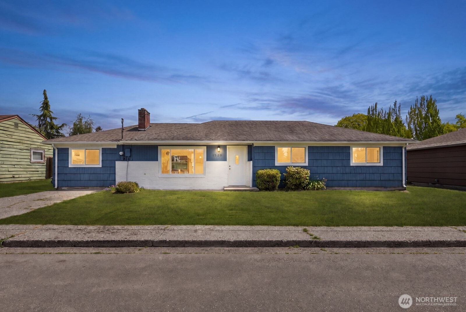 1320 Shirley Place, Mount Vernon, WA 98274
