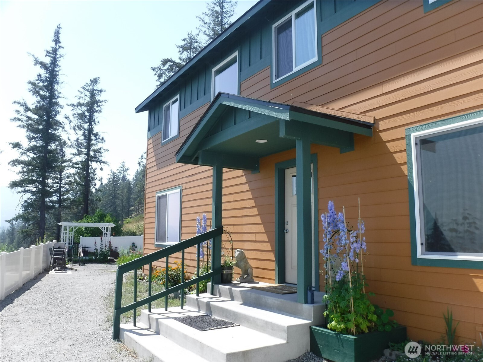 165 GRANITE FALLS Road, Chelan, WA 98816