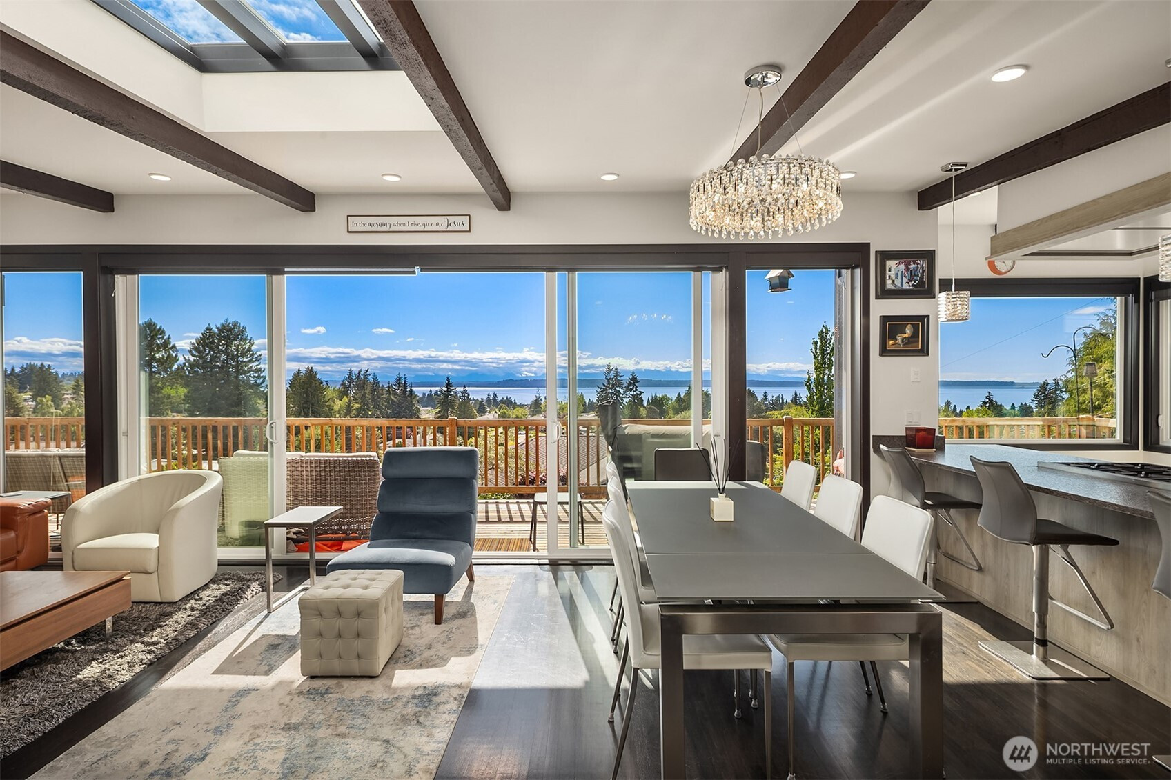 1116 Vista Place, Edmonds, WA 98020