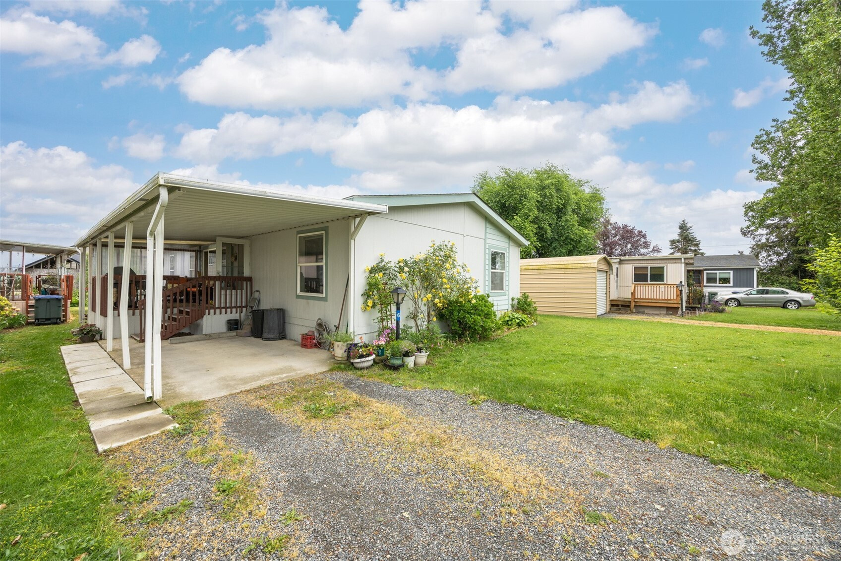 380 E Pole Road, Lynden, WA 98264