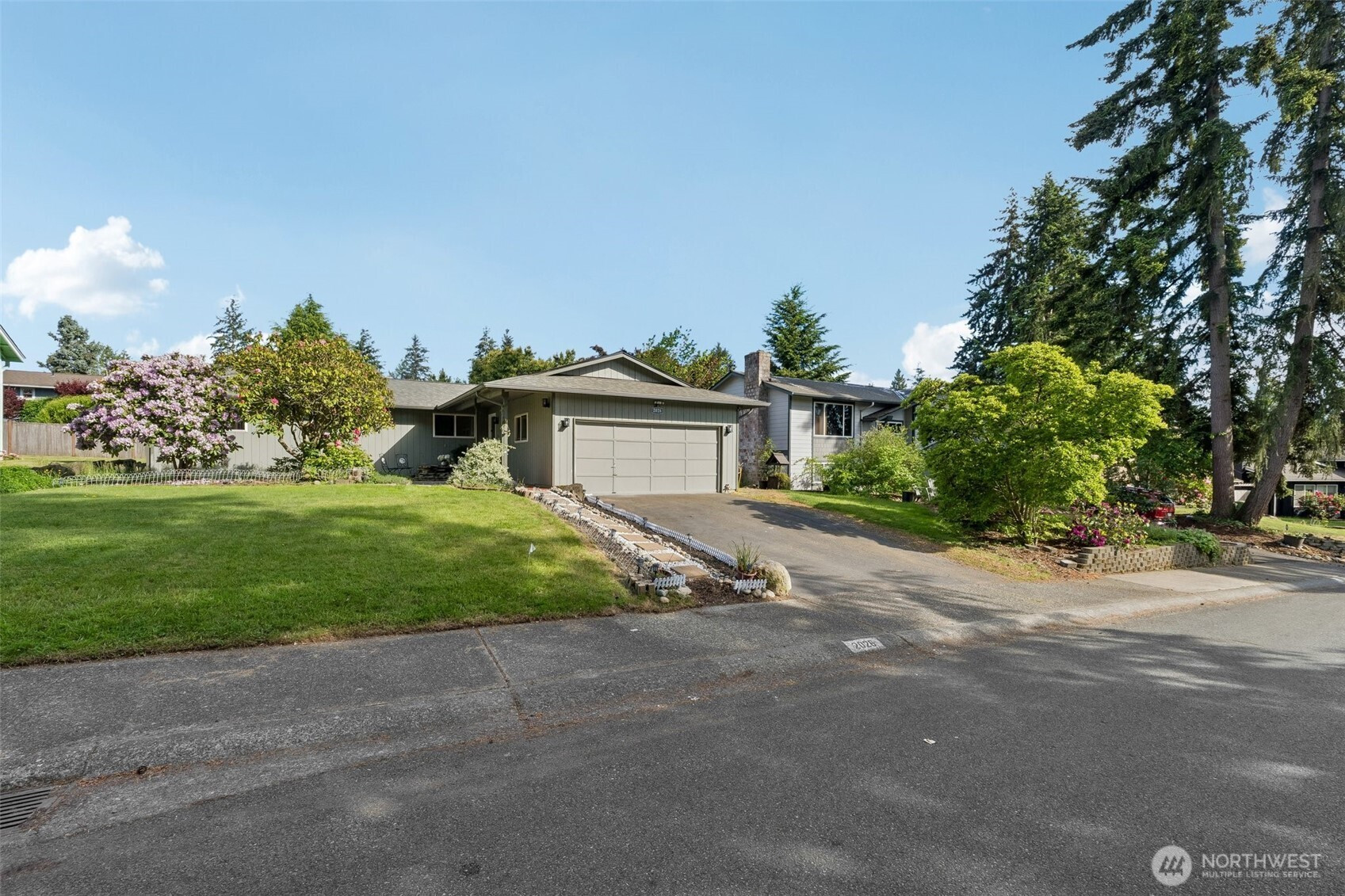 2026 Timber Trl, Bothell, WA 98012