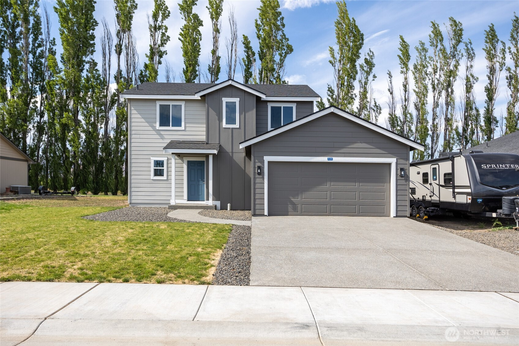 611 N Oak Street, Tieton, WA 98947