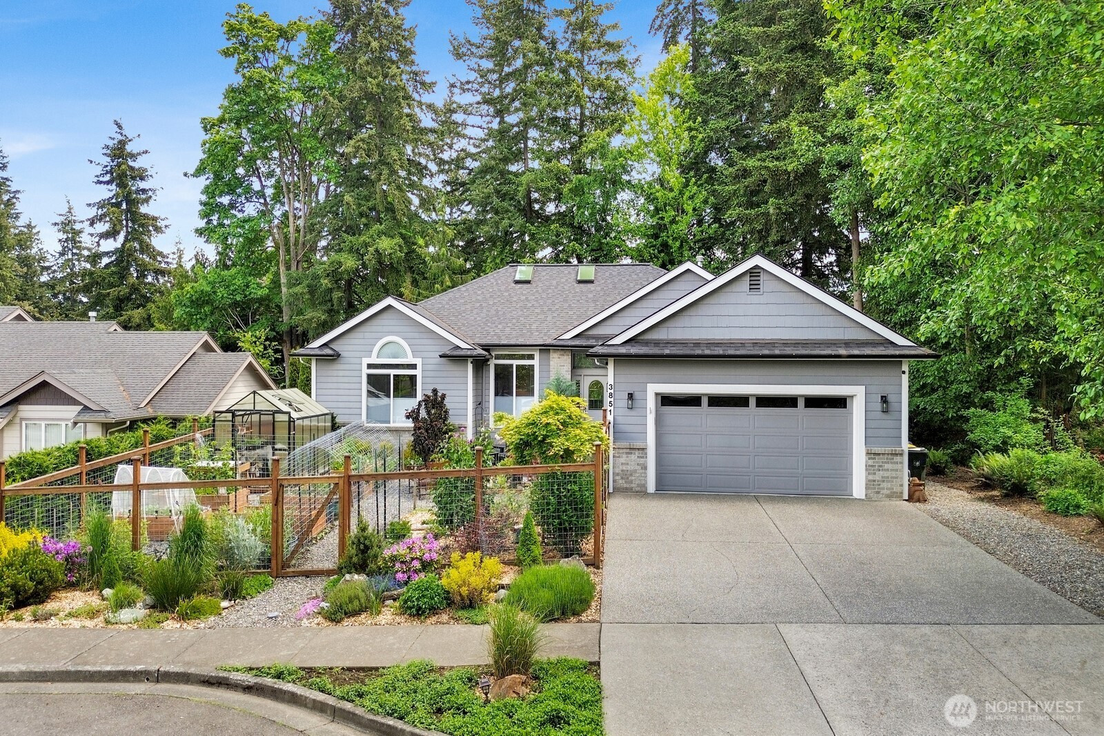 3851 Woodside Way, Bellingham, WA 98226