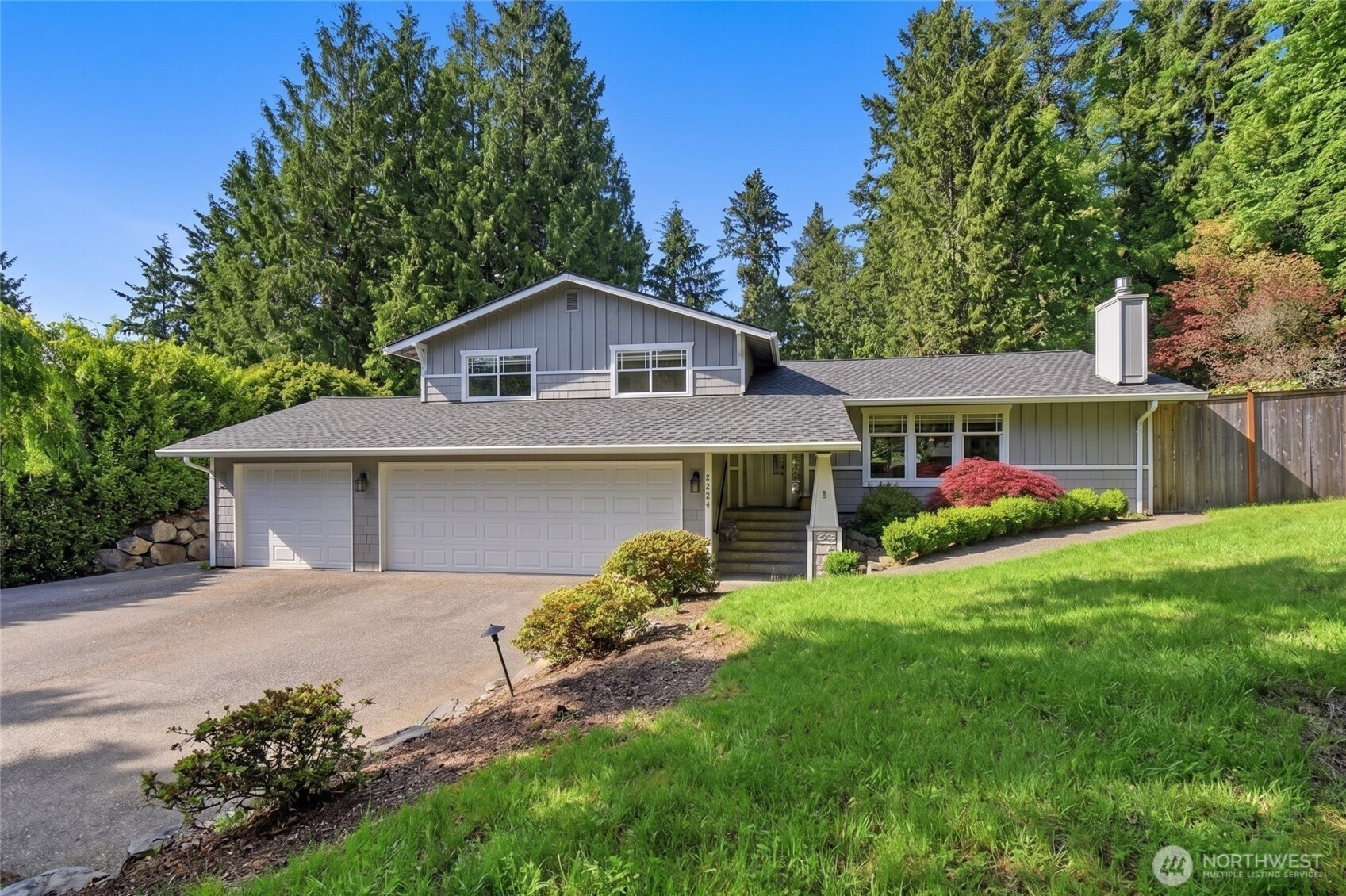 11736 NE 30th Place, Bellevue, WA 98005