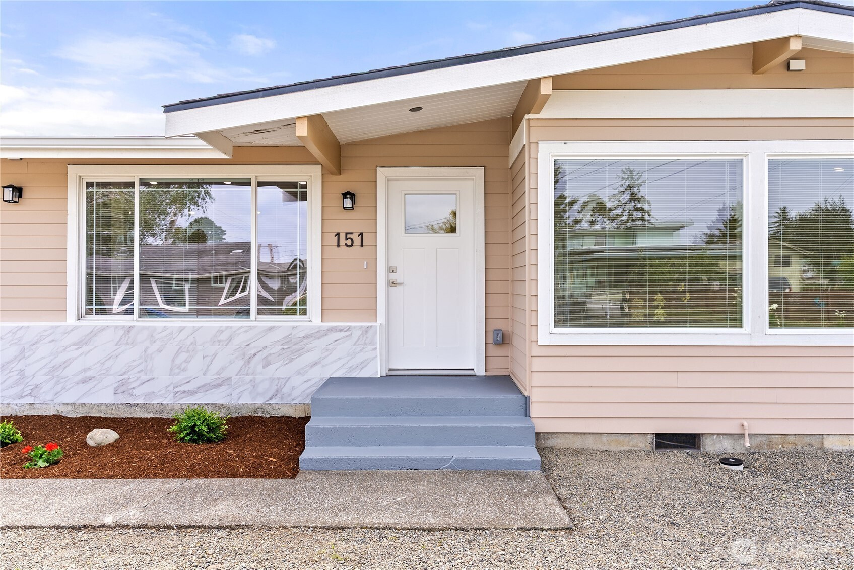 151 W Sprague Avenue, Westport, WA 98595