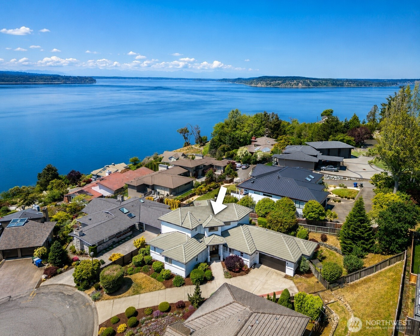 41 Leschi Drive, Steilacoom, WA 98388