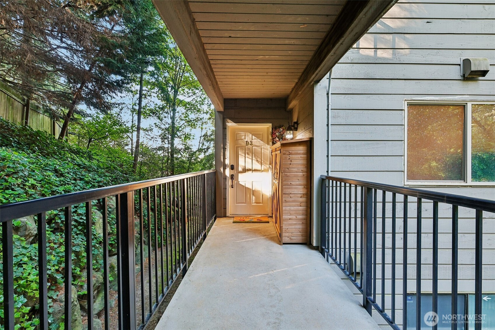 12543 NE 23rd Place, Bellevue, WA 98005