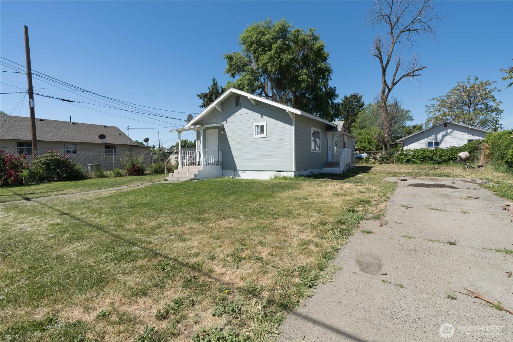 10 S 10th Street, Yakima, WA 98901