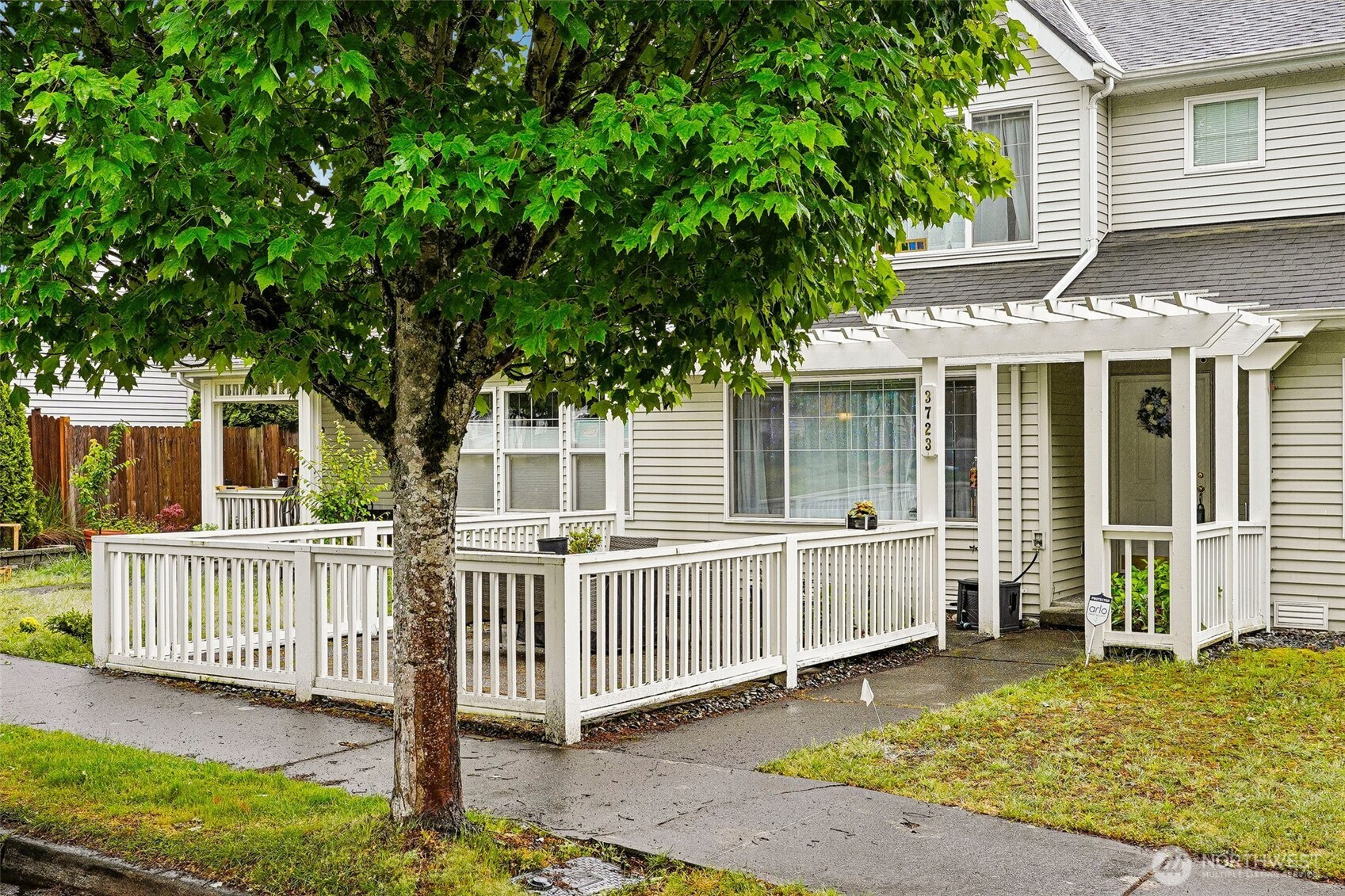 3723 NE 6th Street, Renton, WA 98056