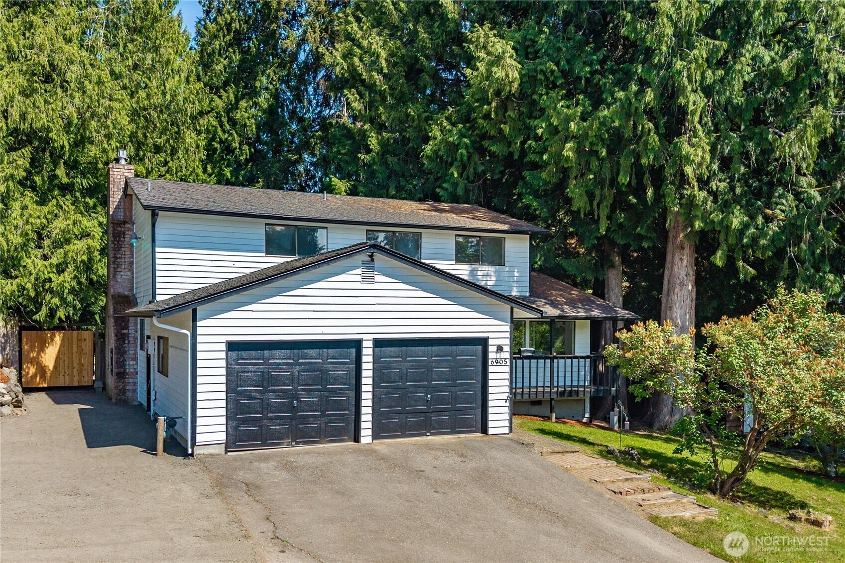 6905 Old Military Road NE, Bremerton, WA 98311