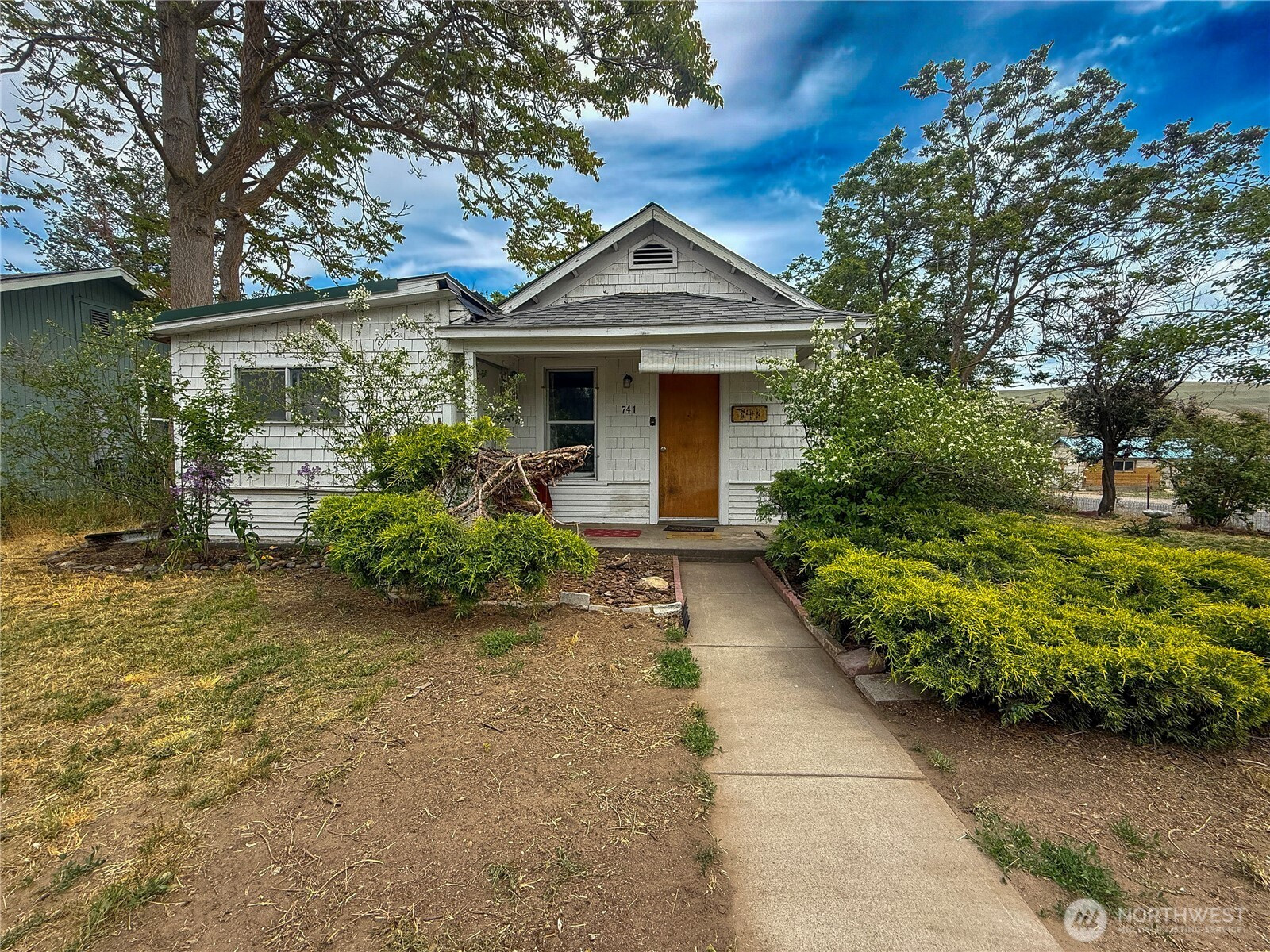 741 5th Avenue S, Okanogan, WA 98840