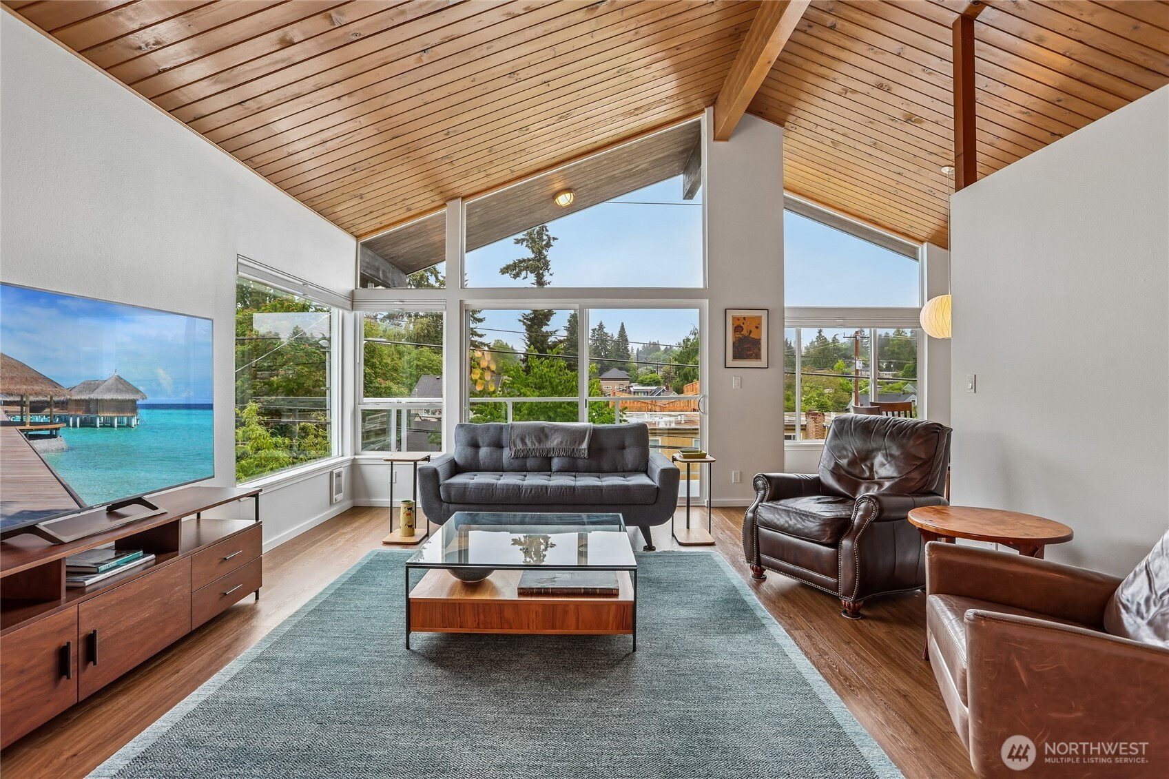 5249 40th Avenue NE, Seattle, WA 98105