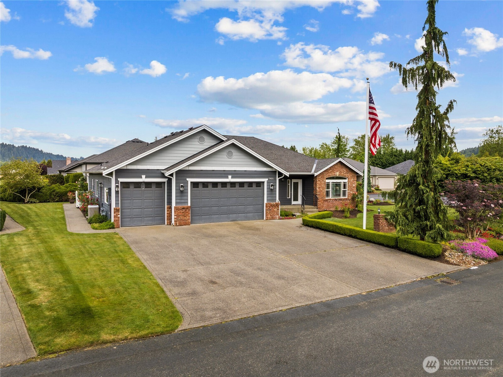 15426 148th Avenue Ct E, Orting, WA 98360