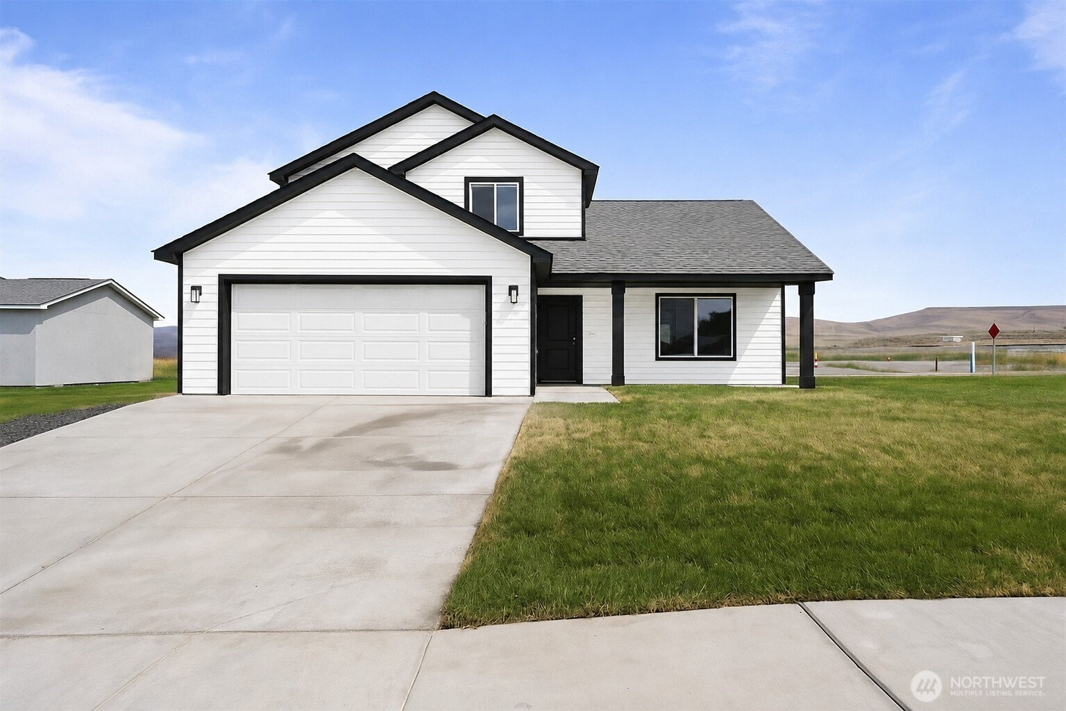 596 Karen Avenue, Royal City, WA 99357