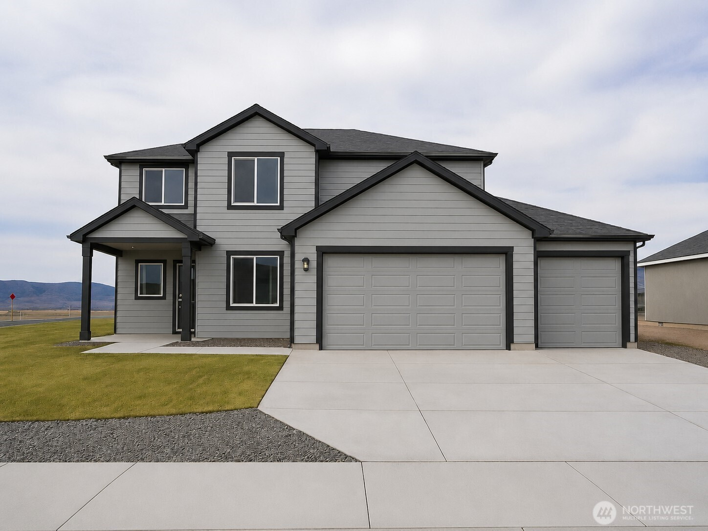 592 Karen Avenue, Royal City, WA 99357