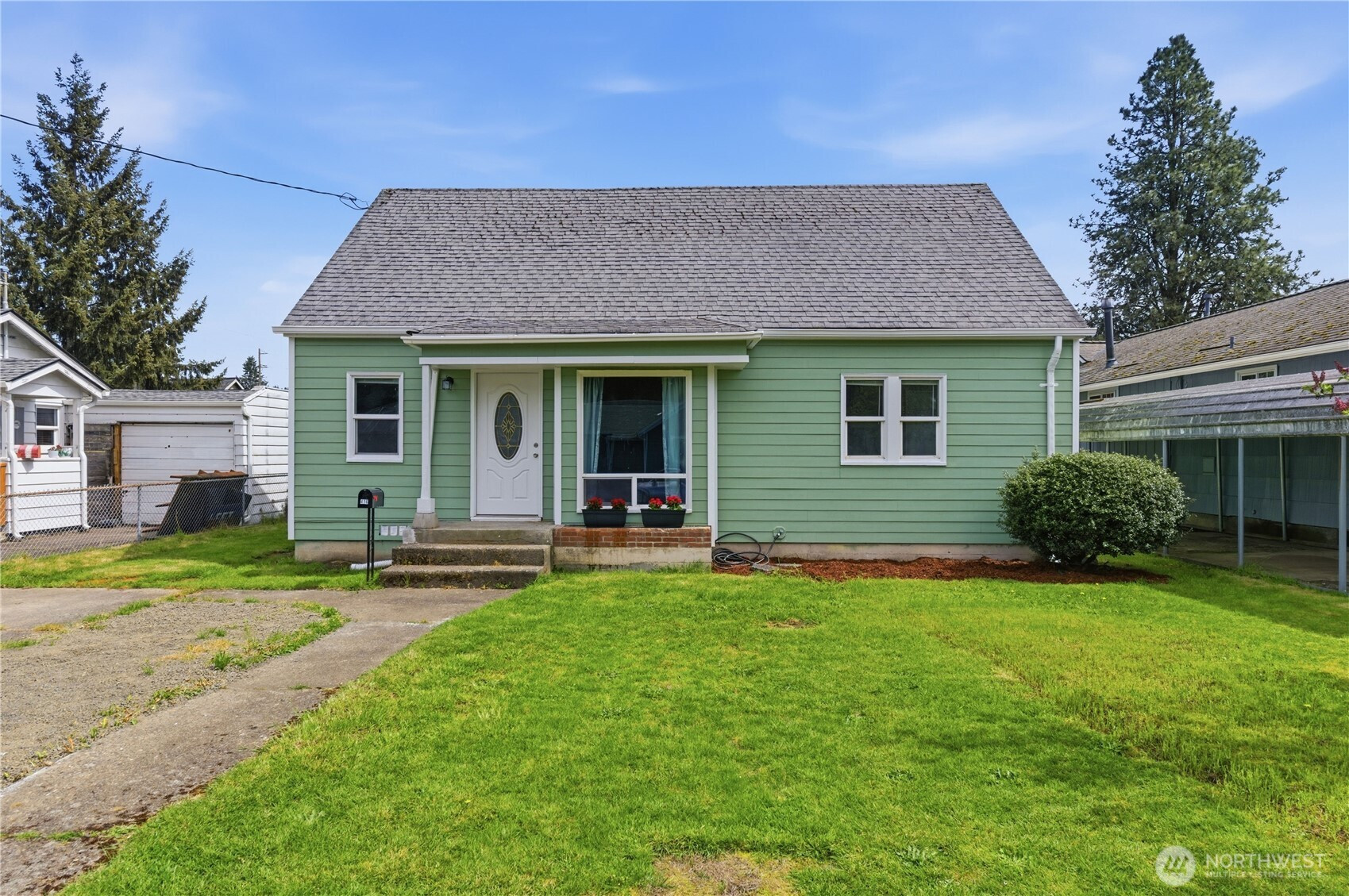 416 NW 5th Avenue, Kelso, WA 98626